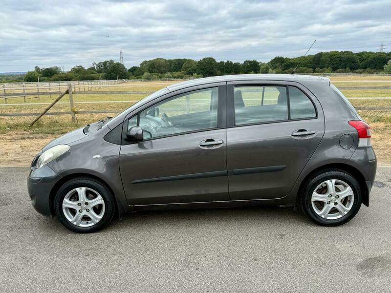 Toyota Yaris 1.33 Dual Vvt-i Tr Grey #5