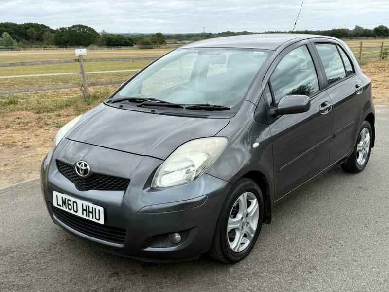 Toyota Yaris 1.33 Dual Vvt-i Tr Grey #3