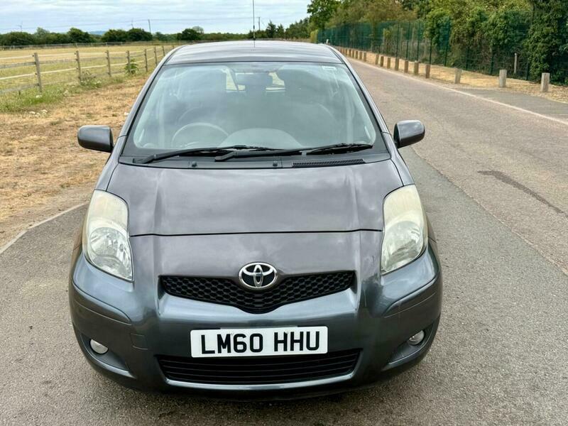 Toyota Yaris 1.33 Dual Vvt-i Tr Grey #2