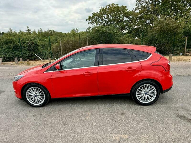 Ford Focus 1.0T Ecoboost Zetec Euro Red #5