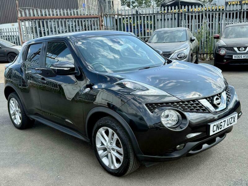 Nissan Juke 1.2 Dig-t N-connecta Euro Black