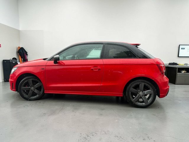 Audi A1 1.6 Tdi S Line Red #6