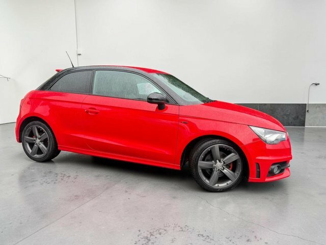 Audi A1 1.6 Tdi S Line Red