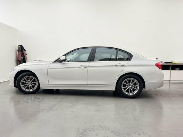 BMW 3 Series 2.0 320D Ed Plus SE16KHT White #3