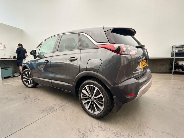 Vauxhall Crossland X 1.6 Turbo D Elite Grey #4