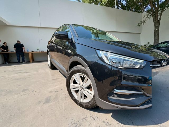 Vauxhall Grandland X 1.6 Turbo D Blueinjection Black #5