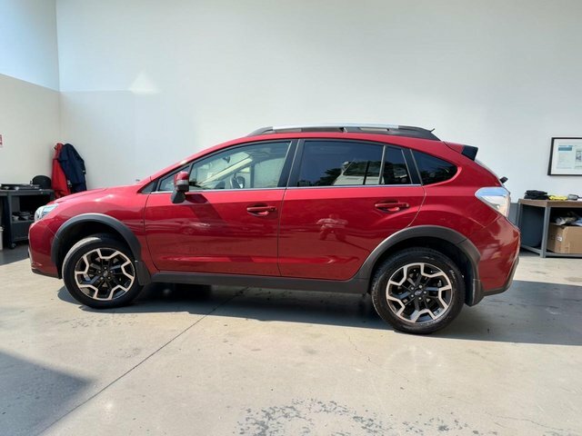 Subaru XV 2.0D Se Premium Suv Red #3