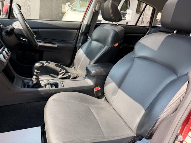 Subaru XV Hatchback White #11