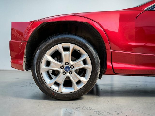 Ford Kuga 2.0 Tdci Titanium Sport LS16WNY Red #4