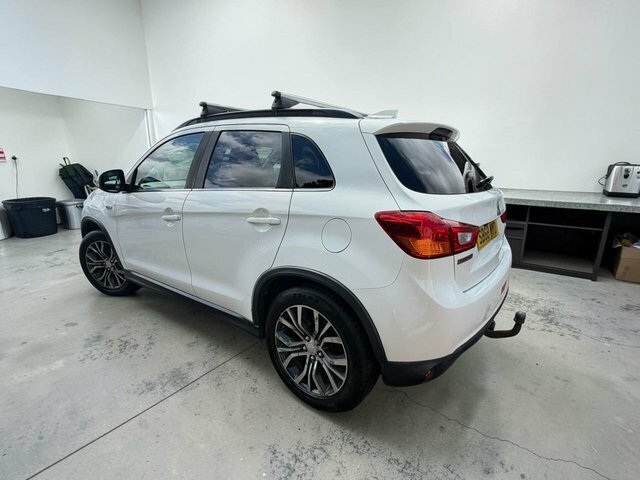 Mitsubishi ASX 1.6D 4 Suv White #5