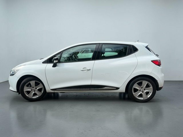 Renault Clio 1.2 16V Dynamique Nav White #5