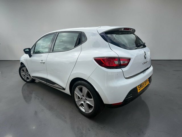 Renault Clio 1.2 16V Dynamique Nav White #3