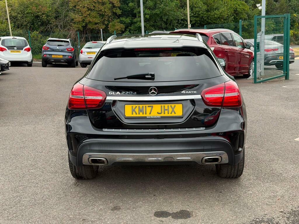 Mercedes-Benz GLA Class 2.1 Gla220d Amg Line Premium Plus 7G-dct 4Matic KM17JHX Black #4