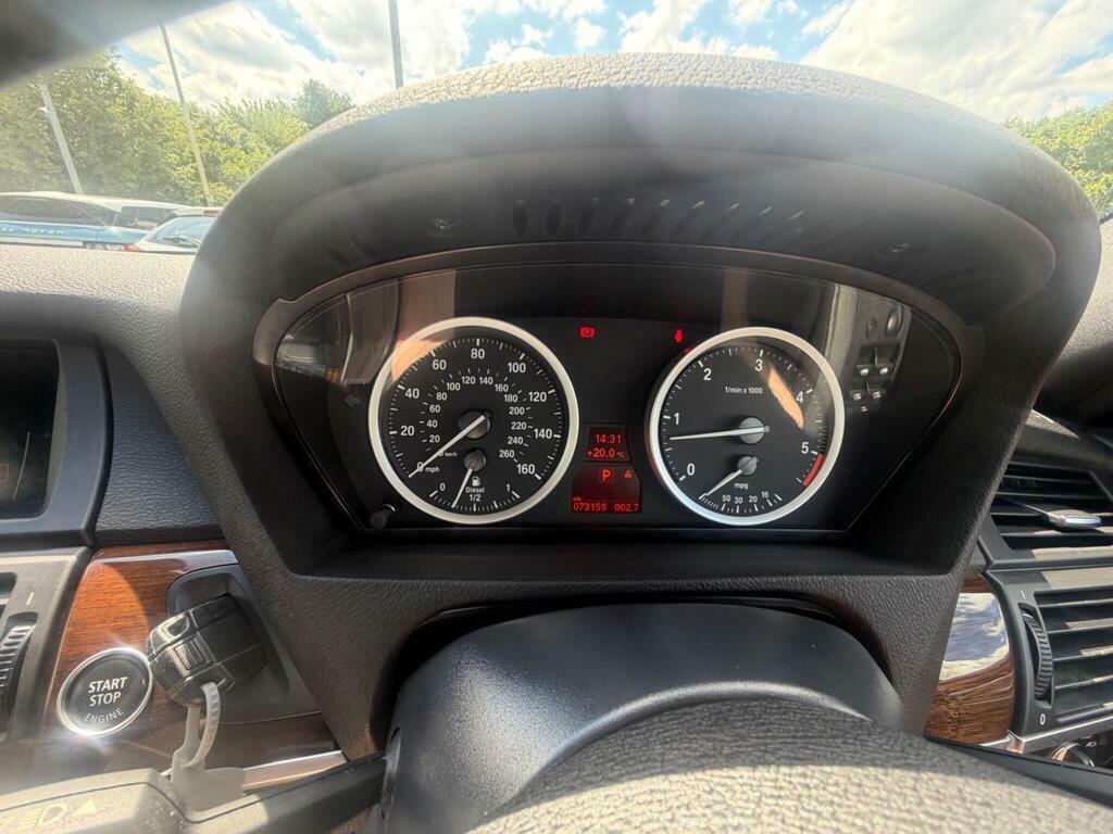 BMW X6 Black #25