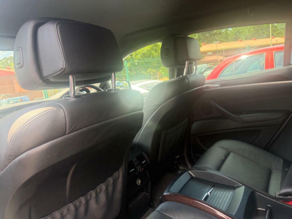 BMW X6 Black #16