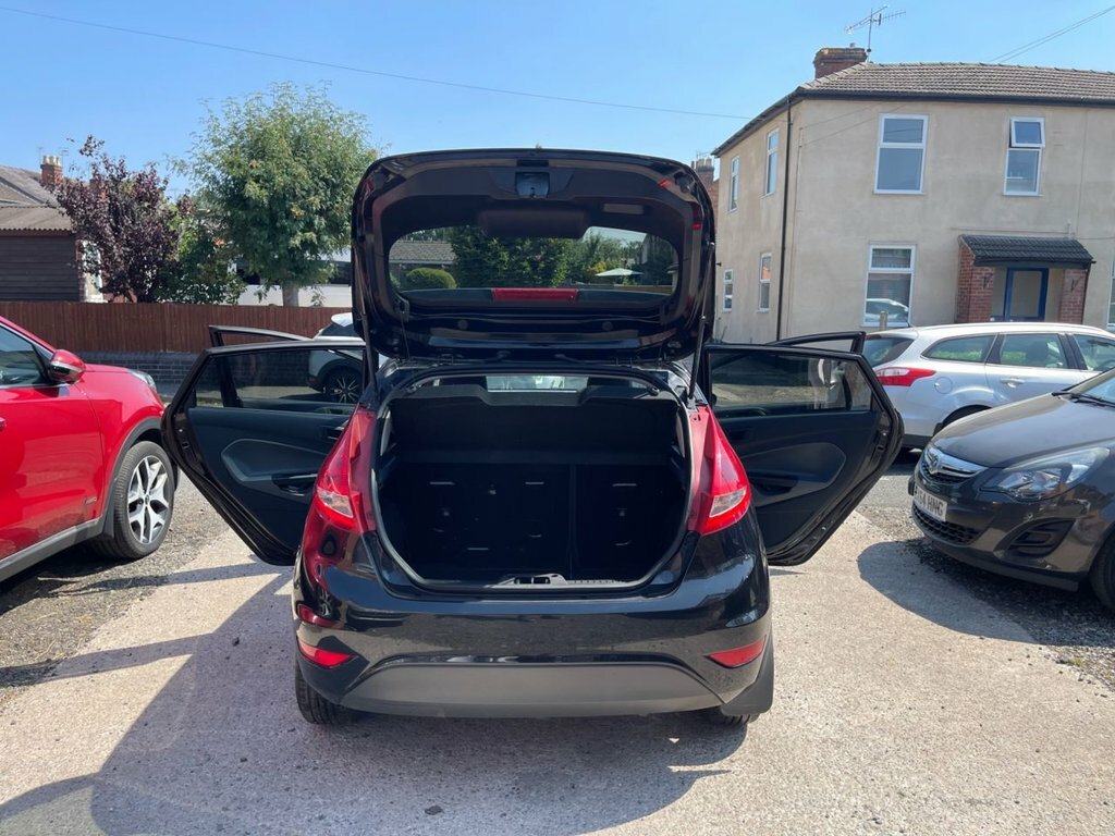 Ford Fiesta 1L Zetec Black #3