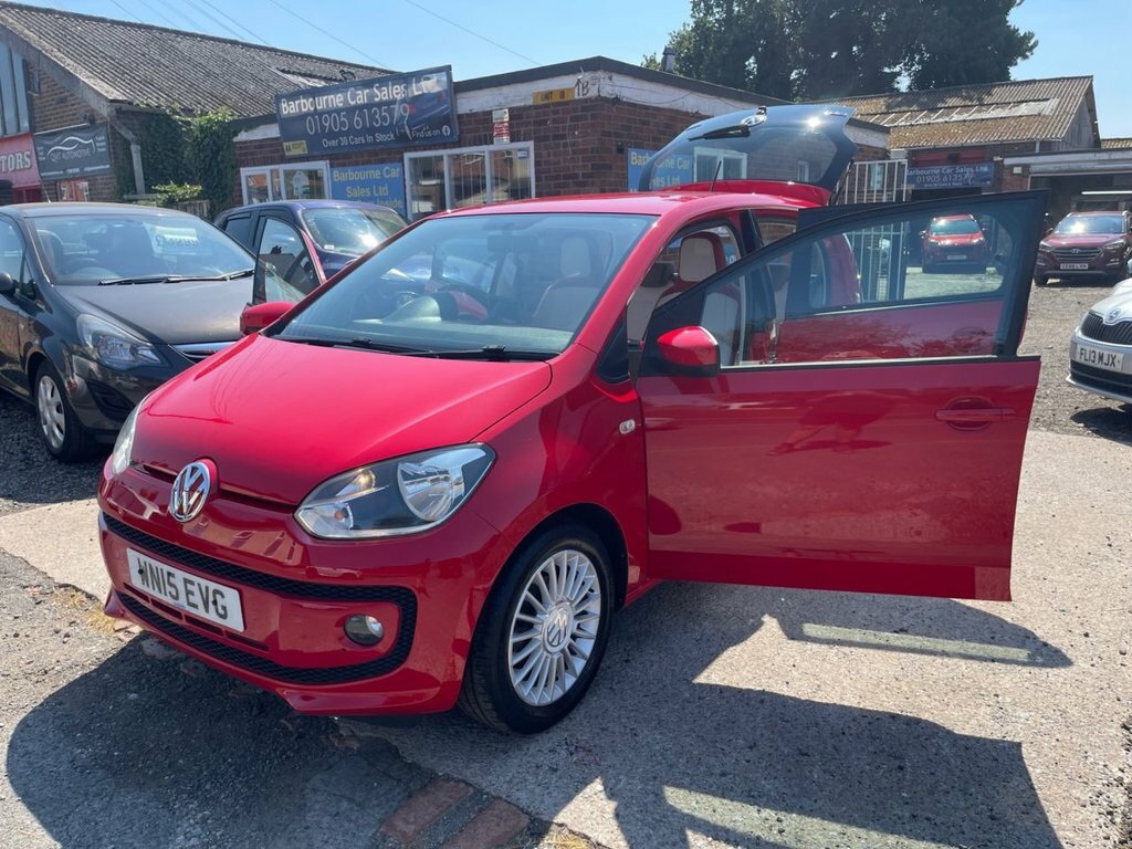 Volkswagen Up 1L High Up Red