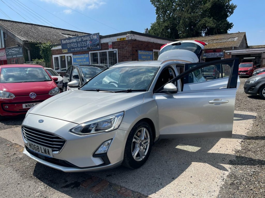 Ford Focus 1L Zetec Silver