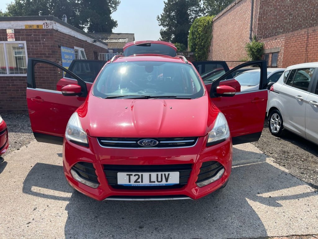 Ford Kuga 2L Titanium T21LUV Red #6