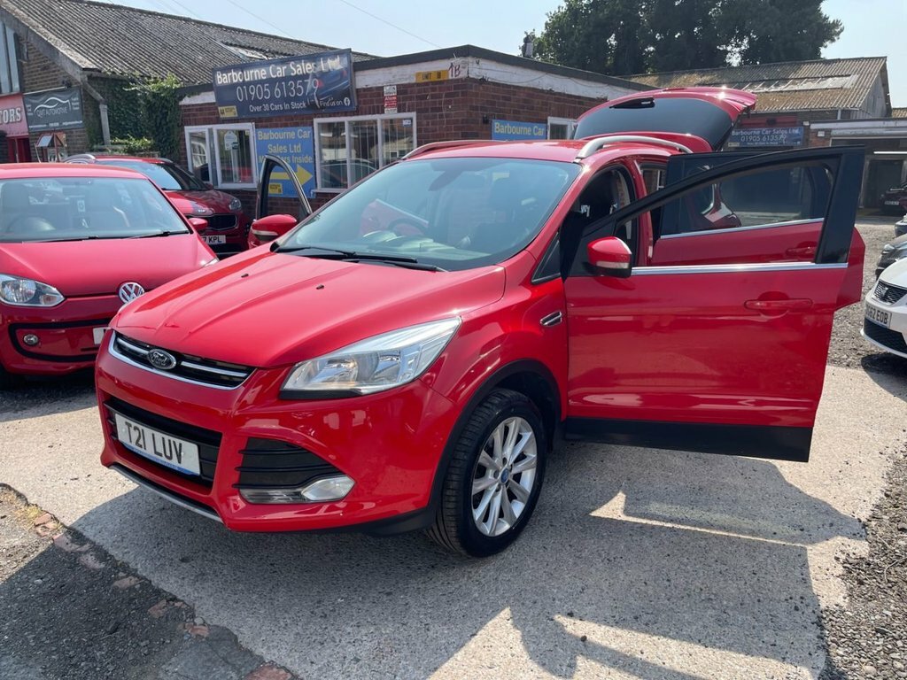 Ford Kuga 2L Titanium Red