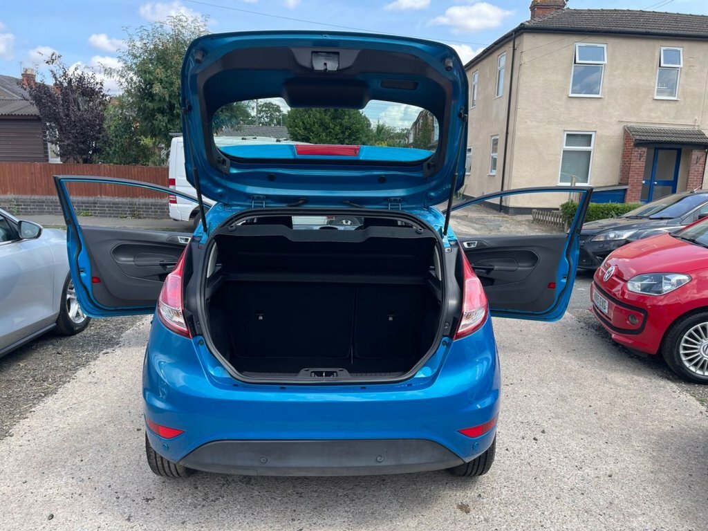 Ford Fiesta 1L Zetec Blue #3