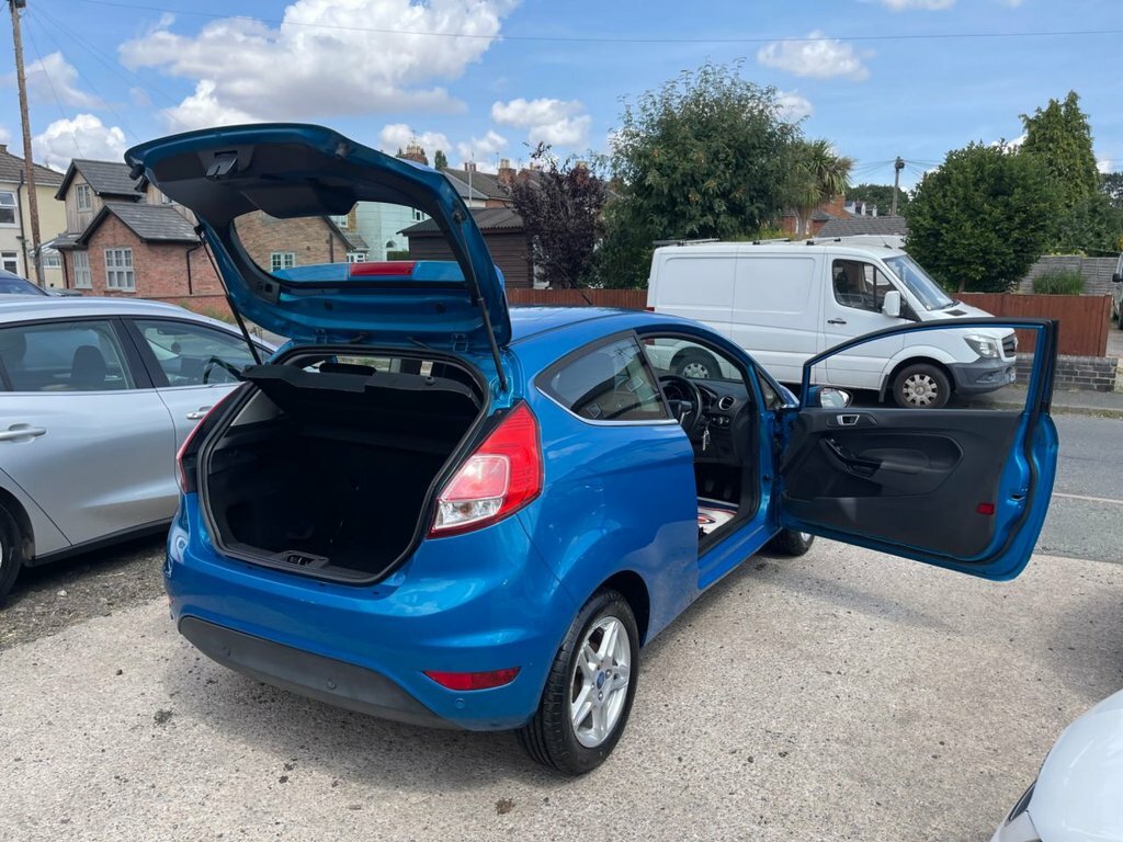 Ford Fiesta 1L Zetec Blue #4