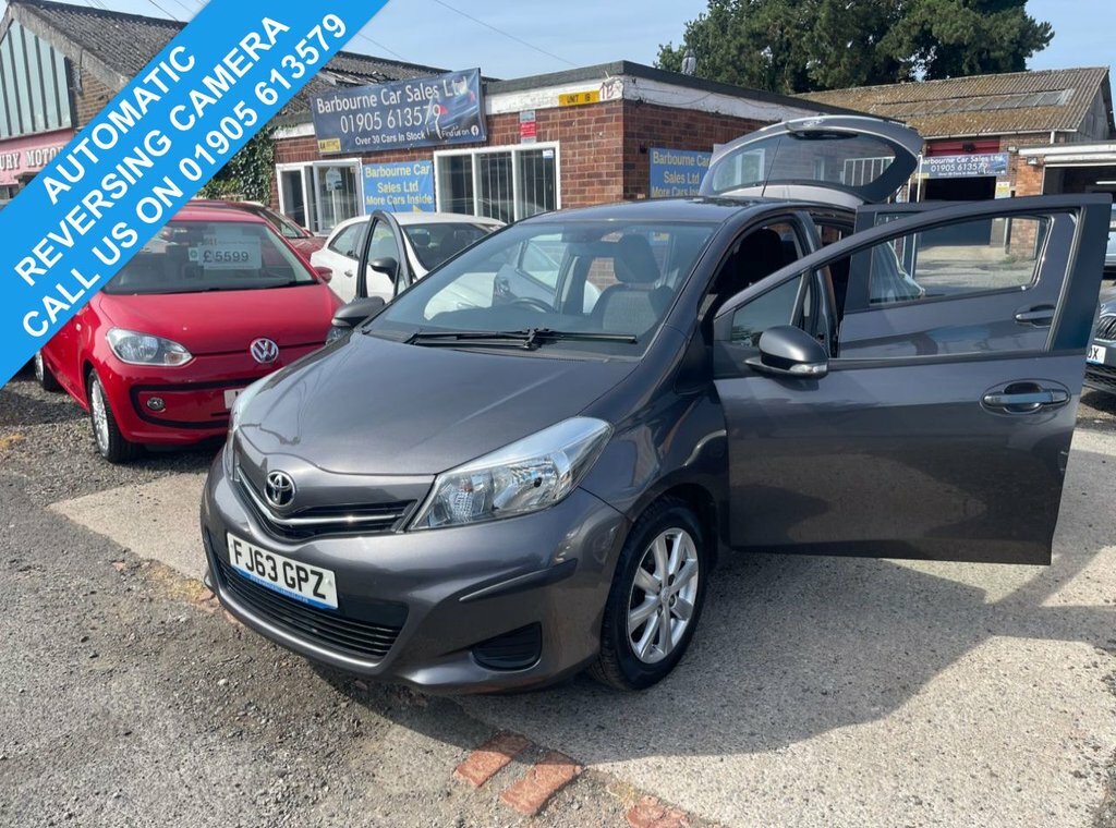 Toyota Yaris 1L Tr Grey