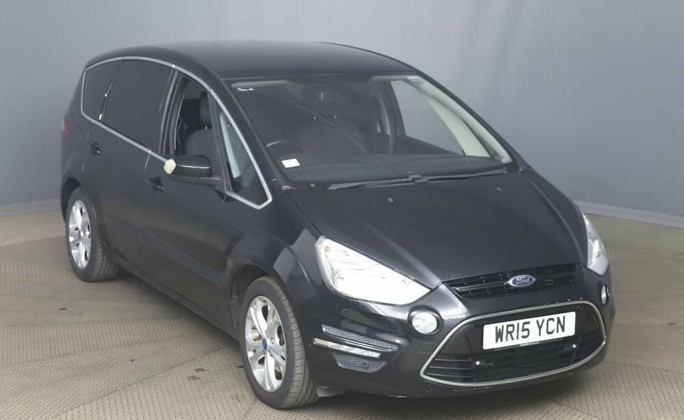 Ford S-Max 2L Titanium Black