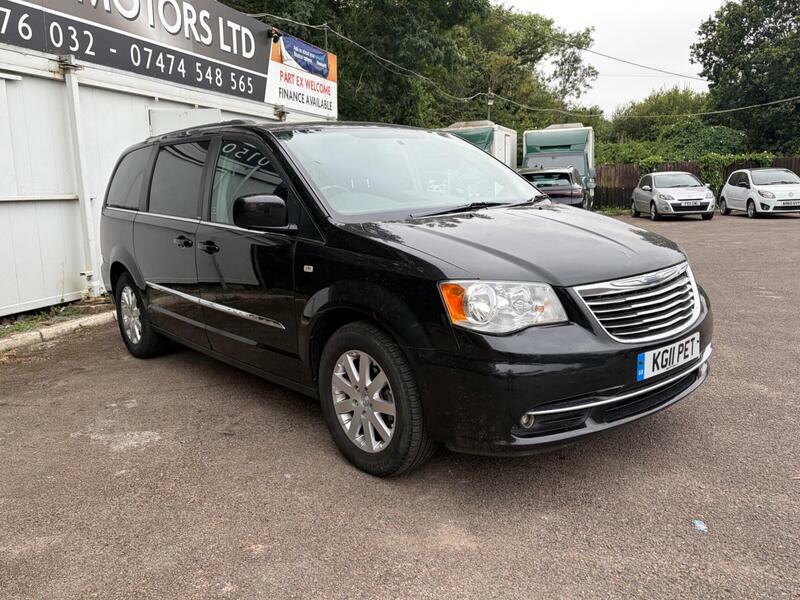 Chrysler Grand Voyager 2.8-crd-touring-auto-euro-4-5dr KG11PET Black
