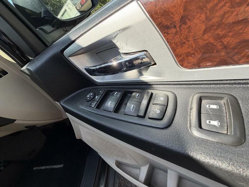 Chrysler Grand Voyager 2.8 Crd Blue #32