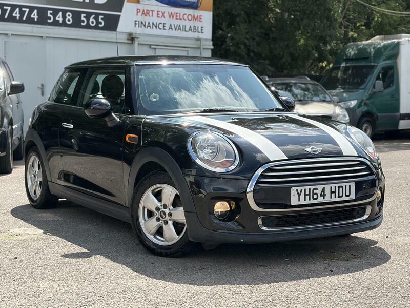 Mini Hatch 1.5-Cooper-euro-6-ss-3dr Black
