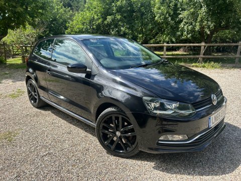 Volkswagen Polo 2015 65 1.0 Black