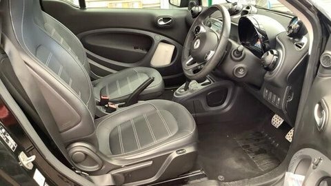 Smart Fortwo Coupe 2016 66 1.0 Black #4