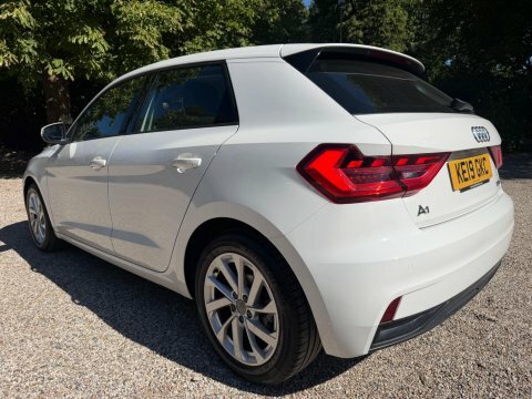 Audi A1 2019 19 1.0 White #5