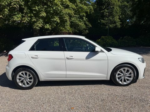 Audi A1 2019 19 1.0 White #6