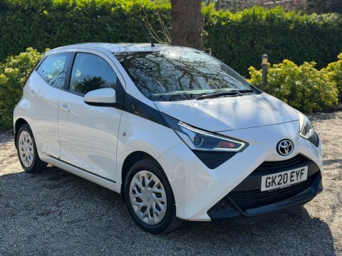 Toyota Aygo 2020 20 1.0 White