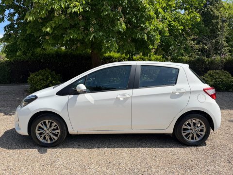 Toyota Yaris 2018 18 1.5 WK18OHW White #6