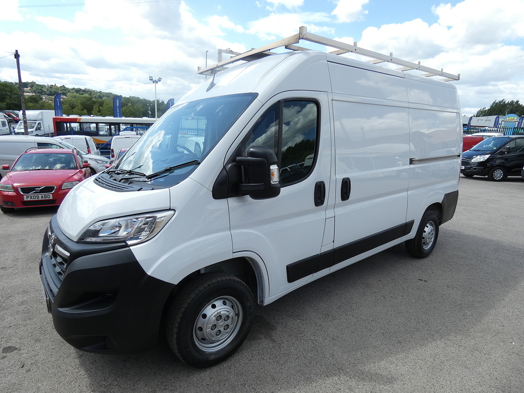 Vauxhall Movano 2.2 L3h2 Dynamic F3500 Lwb High Roof Dynamic Ss 1 White #11
