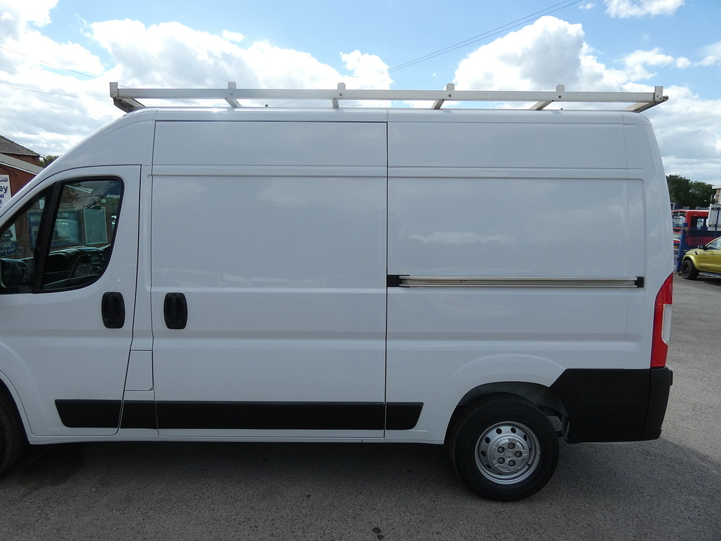 Vauxhall Movano 2.2 L3h2 Dynamic F3500 Lwb High Roof Dynamic Ss 1 White #12