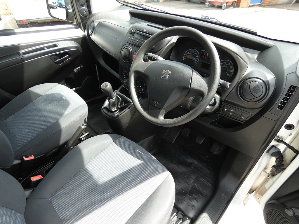 Peugeot Bipper Tepee 1.2 Hdi Tepee Outdoor 75 Bhp Blue #15