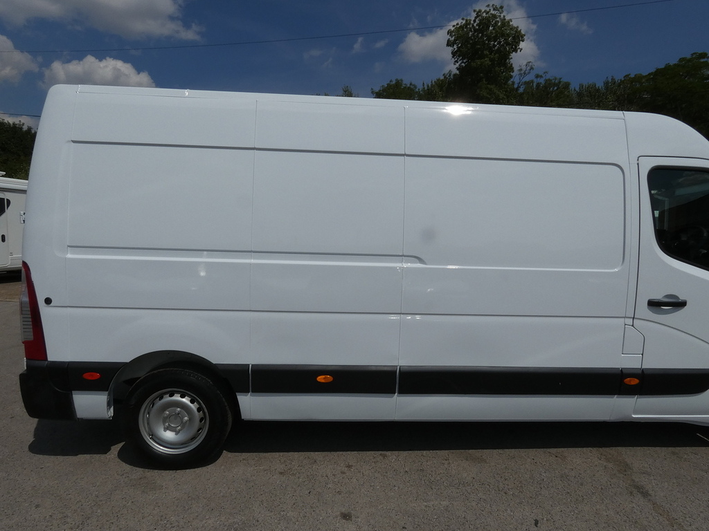 Renault Master Lwb L3h2 Medium White #13