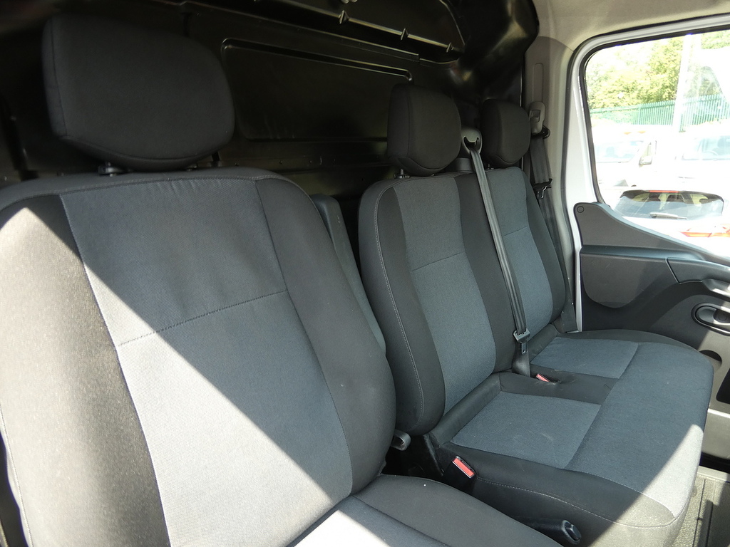 Renault Master Lwb L3h2 Medium White #16