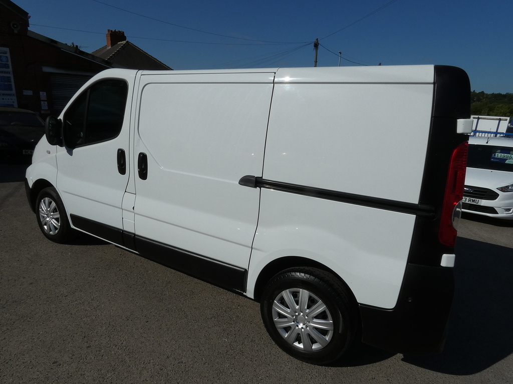 Renault Trafic 2.0 Dci Sl27 Eco L1h1 Swb Clean Van U5194 White #2
