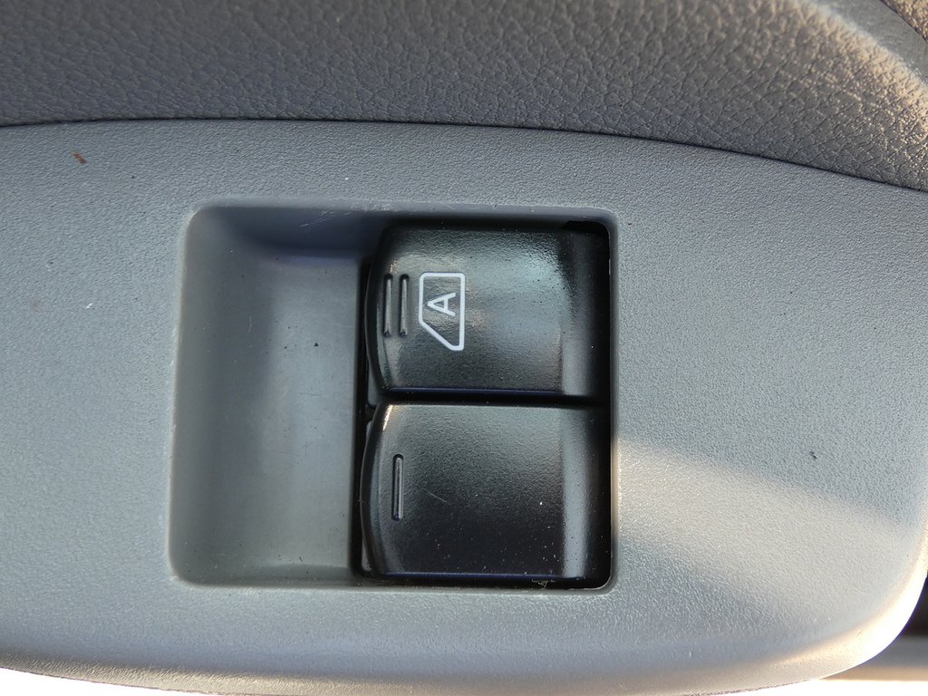 Nissan NV200 Acenta Rapid Plus Van White #15