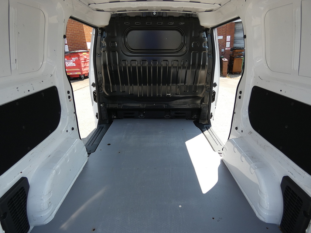 Nissan NV200 1.5Dci Acenta Twin Sld 1 Company Owner Fsh U5250 White #2
