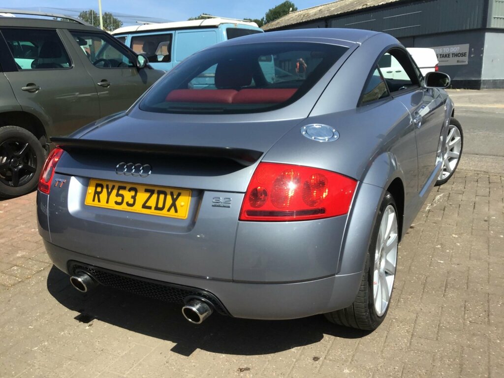 Audi TT 3.2 V6 Dsg Quattro Silver #4