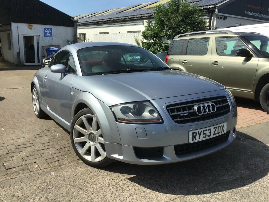 Audi TT Coupe 3.2 V6 Quattro 200353 Red #8