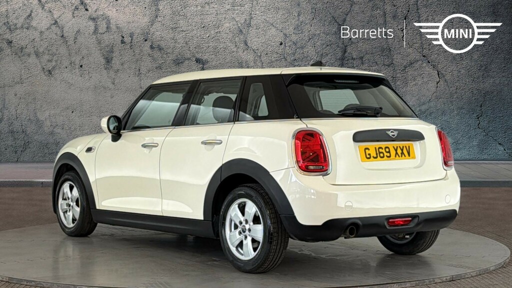 Mini Hatch 1.5 One Classic Hatchback Euro 6 GJ69XXV White #2