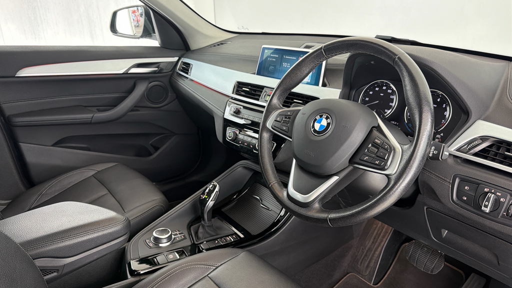 BMW X1 1.5 18I Xline Suv Dct Sdrive Euro 6 S LC20EOP Black #6