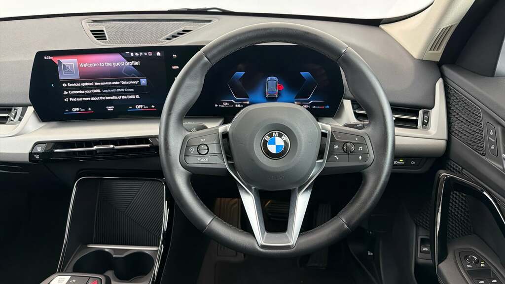 BMW X1 1.5 20I Mht Sport Suv Hybrid Dct Sdrive Green #5